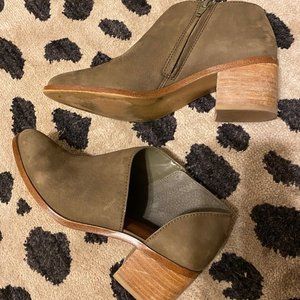 1.State Ankle Bootie with Cutout - Olive - Size 8 - GUC